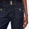Rechte jeans met knoopdetails