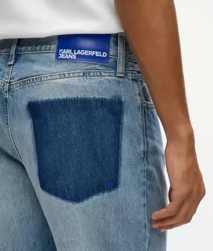 Rechte jeans zonder achterzakken