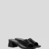 SANDALEN MET UITGESNEDEN HIEL