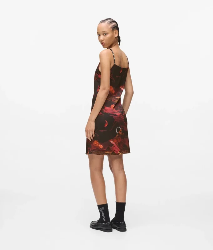 Satijnen jurk met all-over print