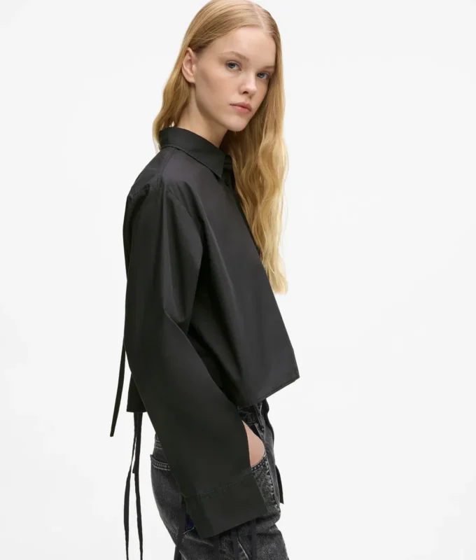 Shirt met strik aan de achterkant