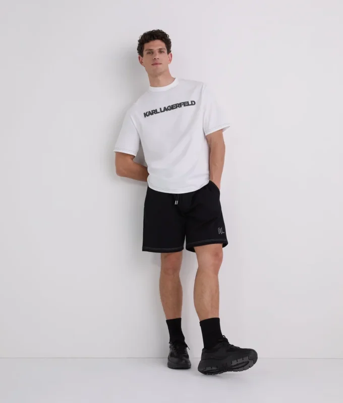 SHORTS MET CONTRASTSTIKKING