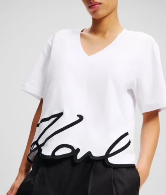 SIGNATURE T-SHIRT MET V-HALS