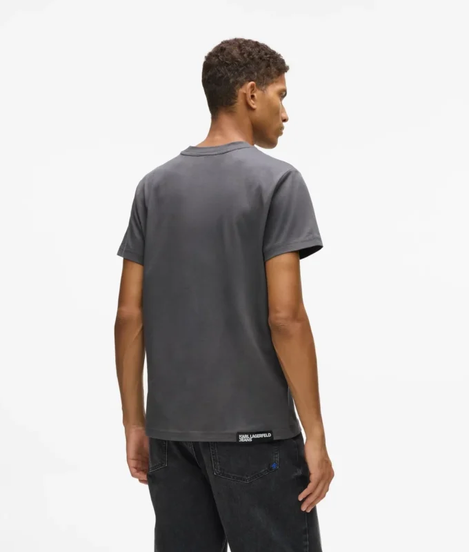 SLIM-FIT T-SHIRT