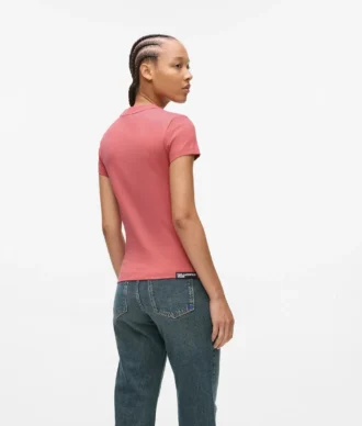 SLIM-FIT T-SHIRT