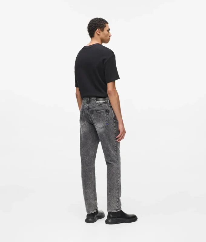 Slim jeans