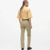 STRAIGHT JEANS MET HOGE TAILLE EN STUDS