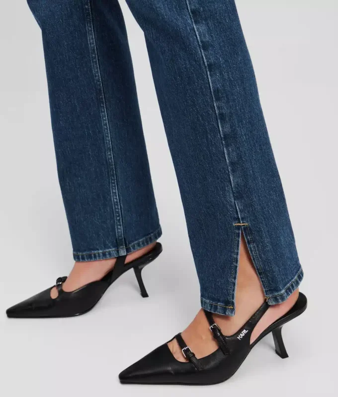 STRAIGHT JEANS MET SPLIT-HEM EN HOGE TAILLE