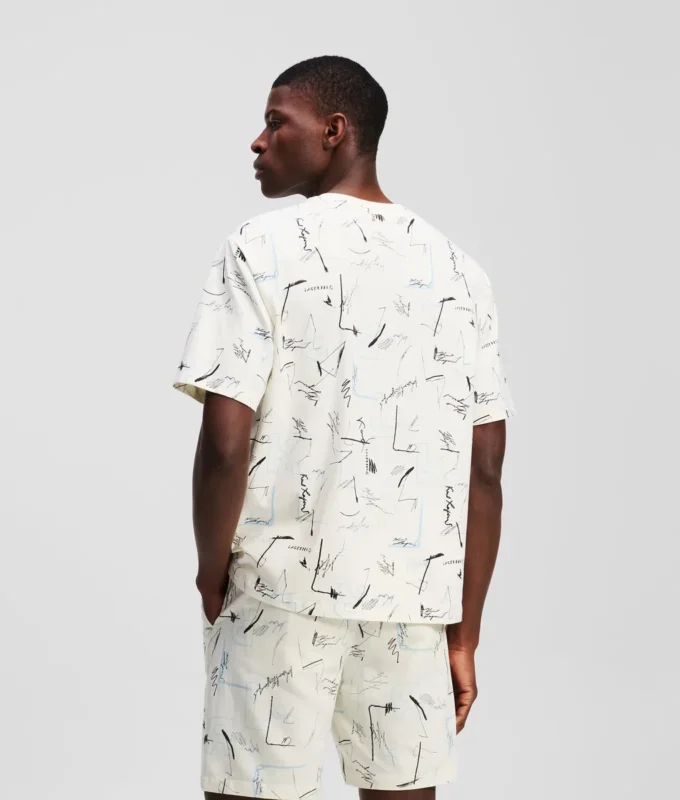 T-SHIRT MET ALL-OVER-PRINT