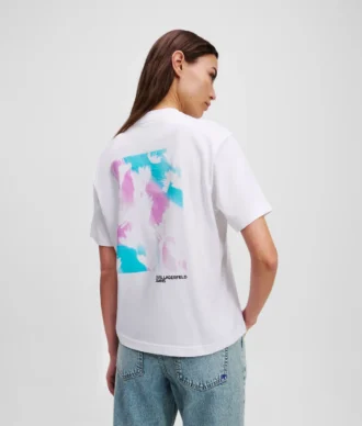 T-SHIRT MET BLOEMENPRINT