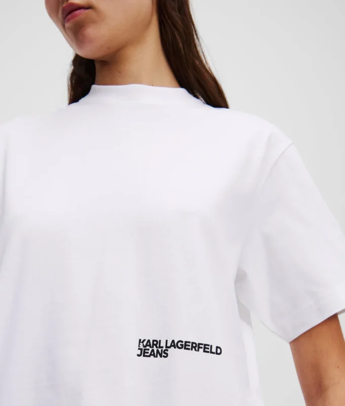 T-SHIRT MET BLOEMENPRINT