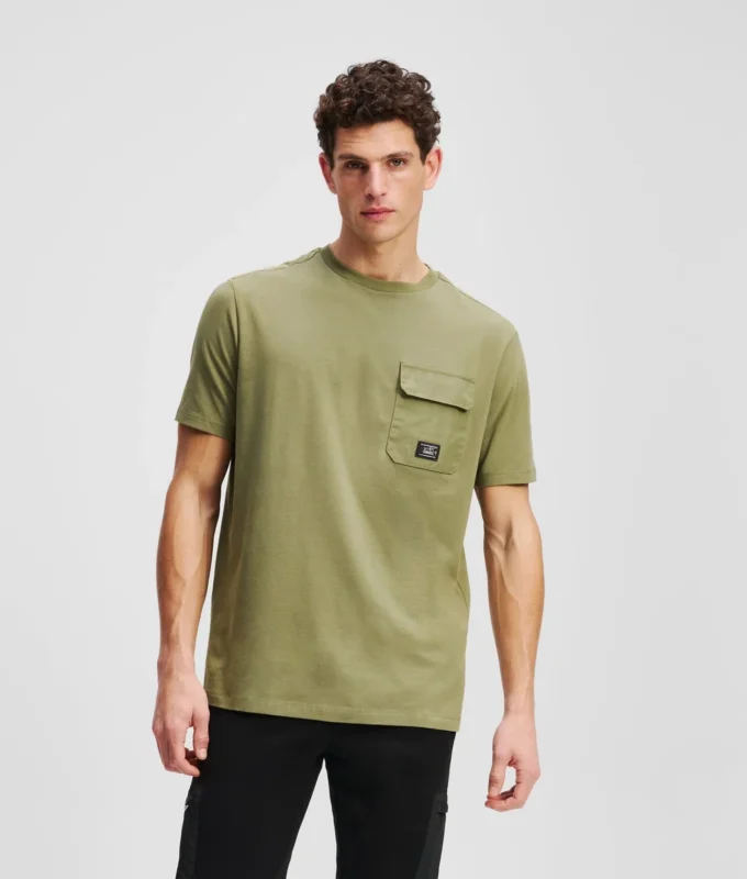 T-SHIRT MET BORSTZAK