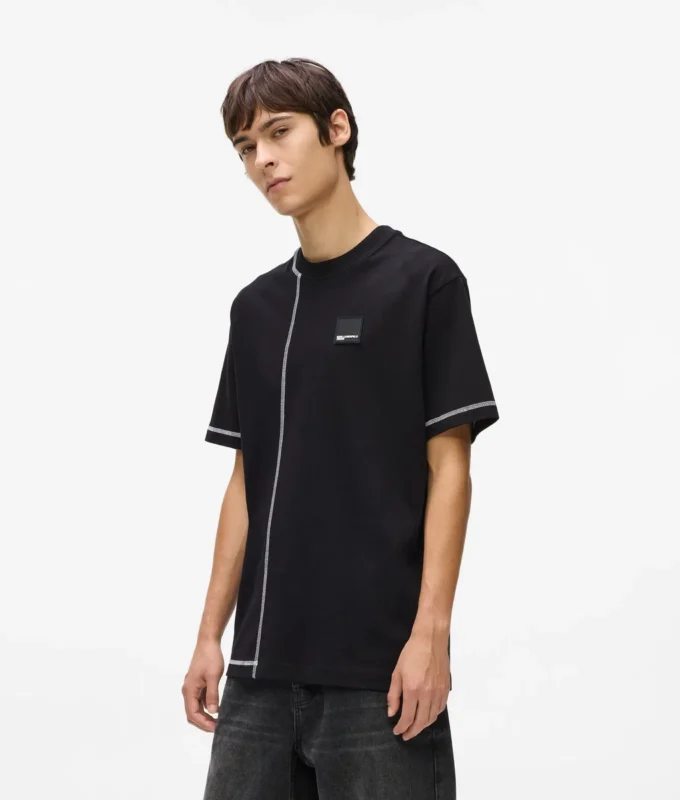 T-shirt met contrasterende stiksels
