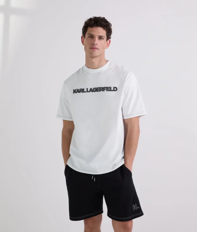 T-SHIRT MET CONTRASTSTIKKING