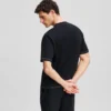 T-SHIRT MET CONTRASTSTIKKING