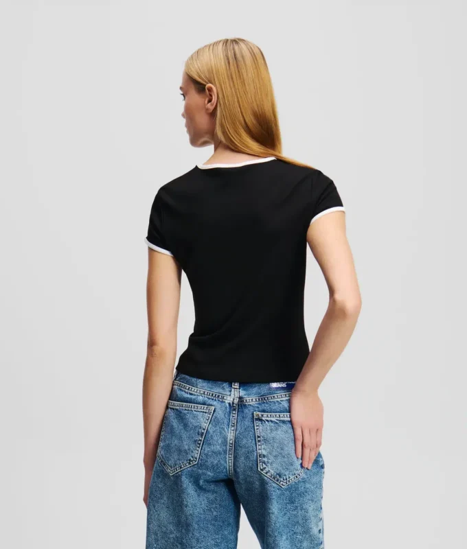 T-SHIRT MET KAPMOUWEN