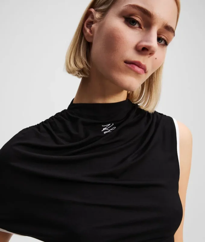 T-SHIRT MET ÉÉN MOUW