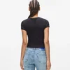 T-shirt met studs en monogram