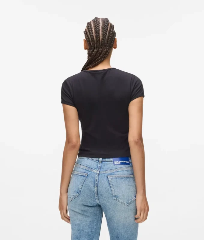T-shirt met studs en monogram