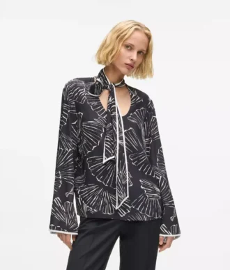 Top met waaierprint