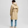 TRENCHCOAT MET CAPUCHON