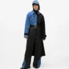 Trenchcoat met denim panelen