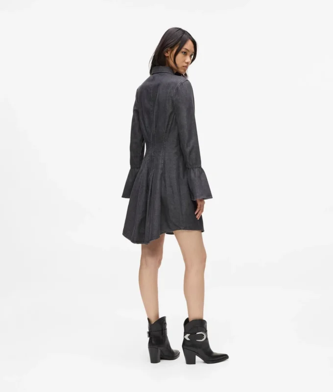 Uitlopende denim jurk