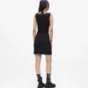 V-halsjurk met strass-mesh