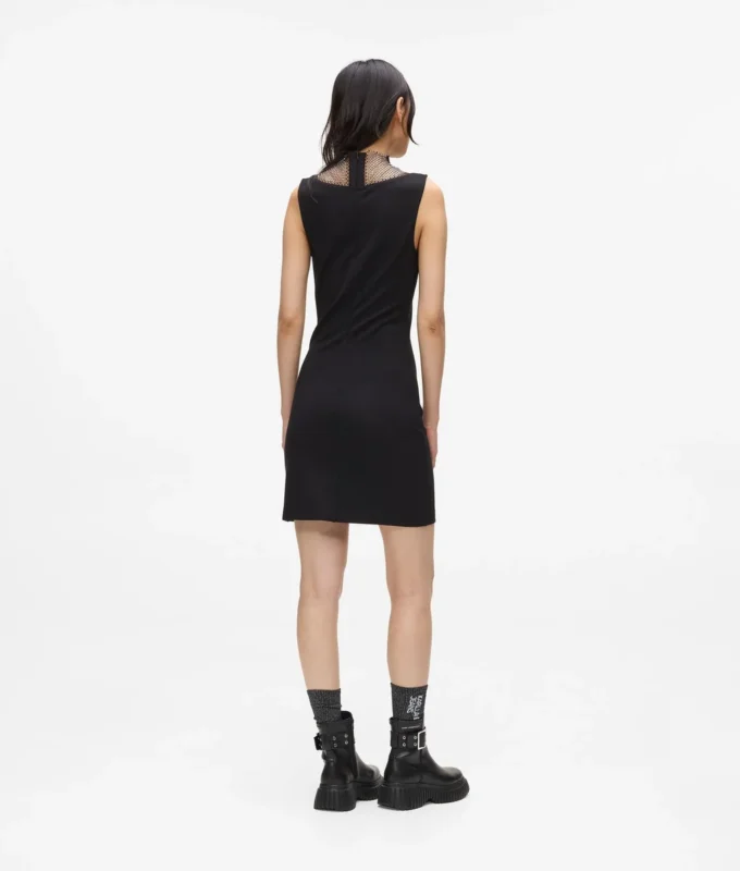 V-halsjurk met strass-mesh