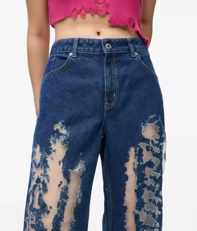 Versleten relaxed jeans met middelhoge taille
